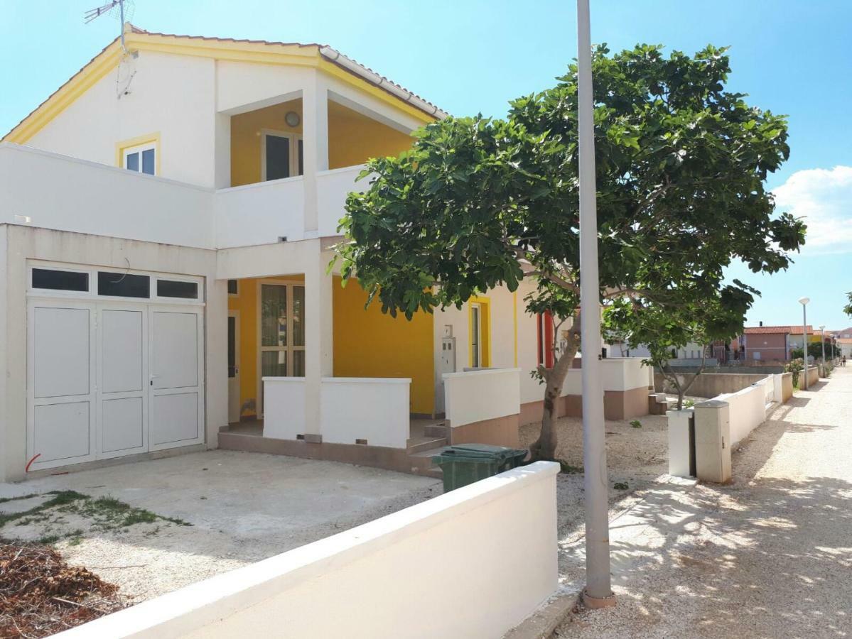Ferienwohnung Haus Zarko Vir Exterior foto