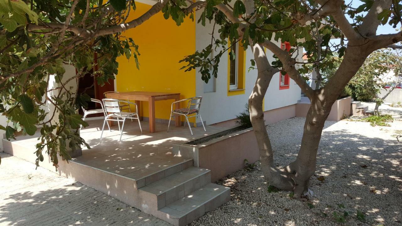 Ferienwohnung Haus Zarko Vir Exterior foto