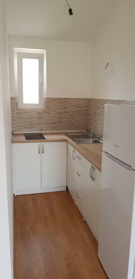 Ferienwohnung Haus Zarko Vir Exterior foto